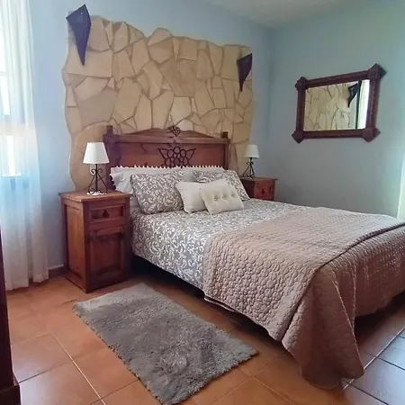 Mara - South Tenerife בית נופש *